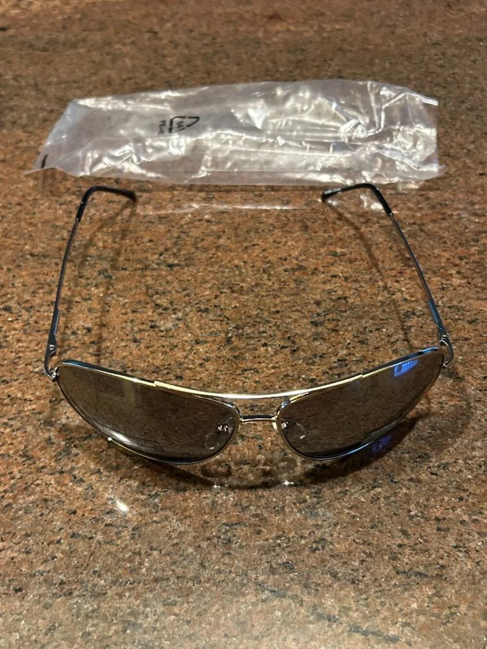 Mirrored Silver Rims Sunglasses - NWOT